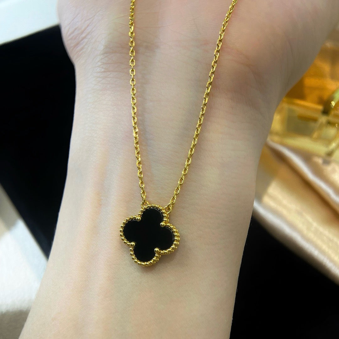 [Lumi Jewellery]CLOVER 15MM BLACK ONYX SINGLE FLOWER NECKLACE
