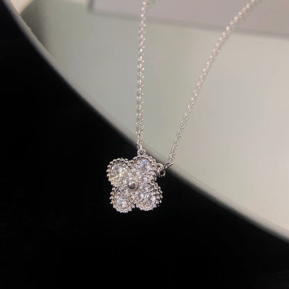 [Lumi Jewellery]CLOVER 15MM DIAMOND SINGLE FLOWER NECKLACE