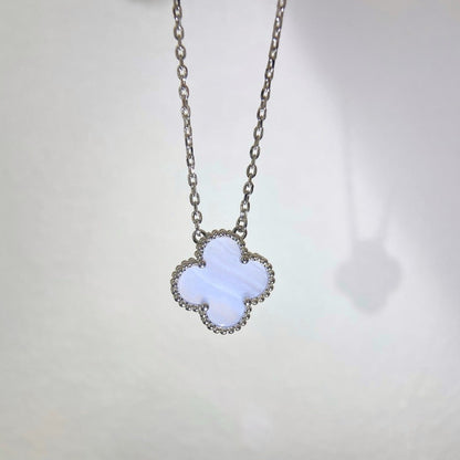[Lumi Jewellery]CLOVER 15MM BLUE CHALCEDONY NECKLACE SILVER