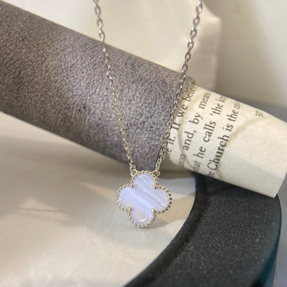 [Lumi Jewellery]CLOVER 15MM BLUE CHALCEDONY NECKLACE SILVER