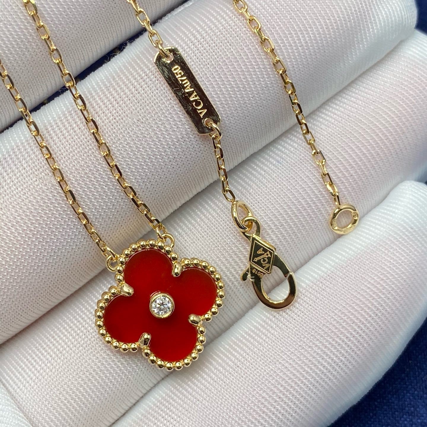 [Lumi Jewellery]CLOVER 15MM DIAMOND CARNELIAN NECKLACE
