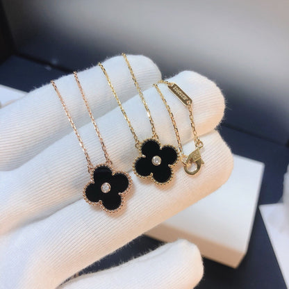 [Lumi Jewellery]CLOVER 15MM DIAMOND ONYX NECKLACE
