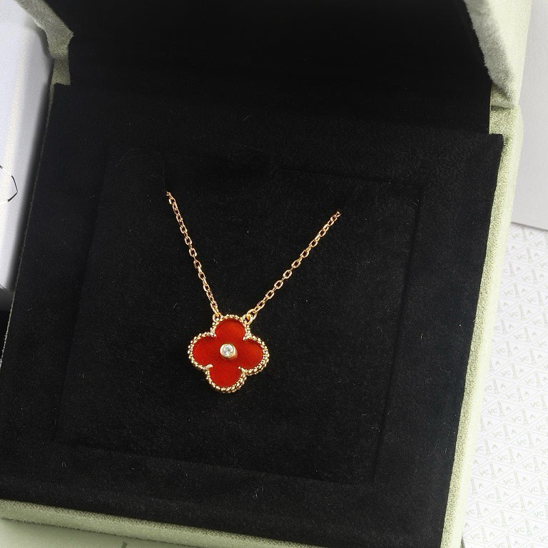 [Lumi Jewellery]CLOVER 15MM DIAMOND CARNELIAN NECKLACE
