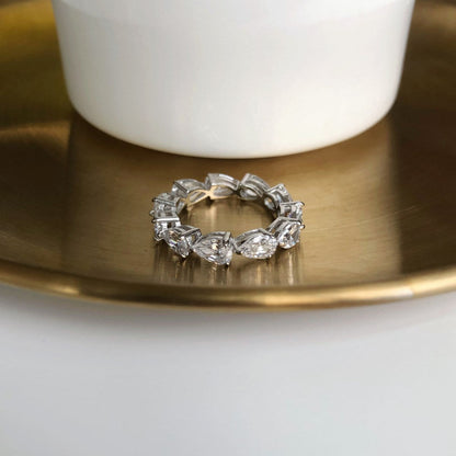 [Lumi Jewellery]Exquisite Pear Cut Tennis Ring