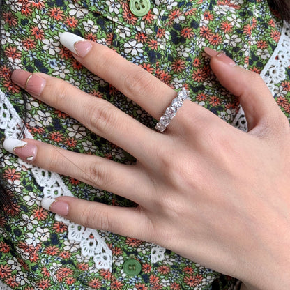[Lumi Jewellery]Gorgeous Round Cut Tennis Ring