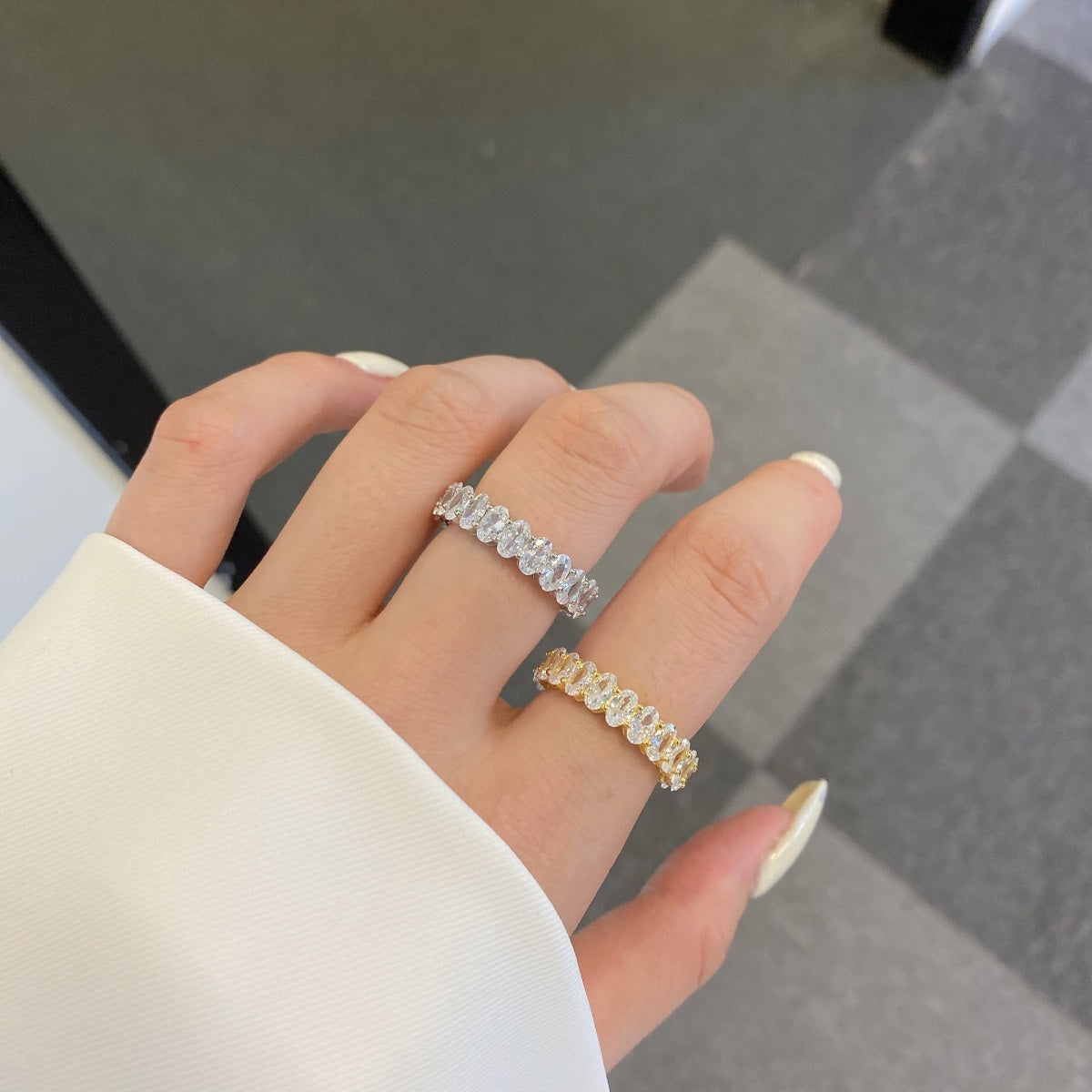 [Lumi Jewellery]Ornate Oval Cut Tennis Ring