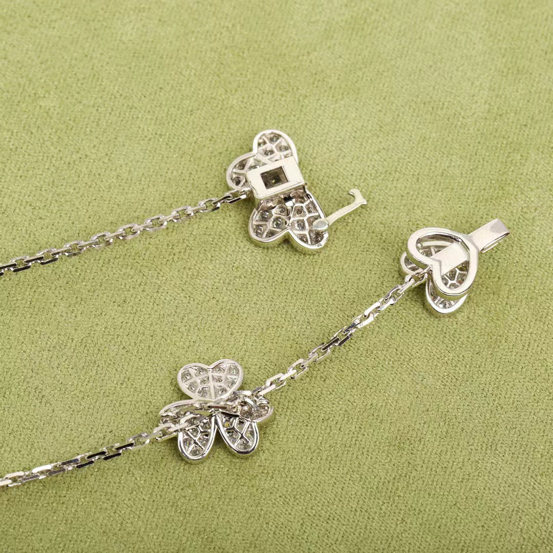 [Lumi Jewellery]FRIVOLE SILVER 9 FLOWERS NECKLACE