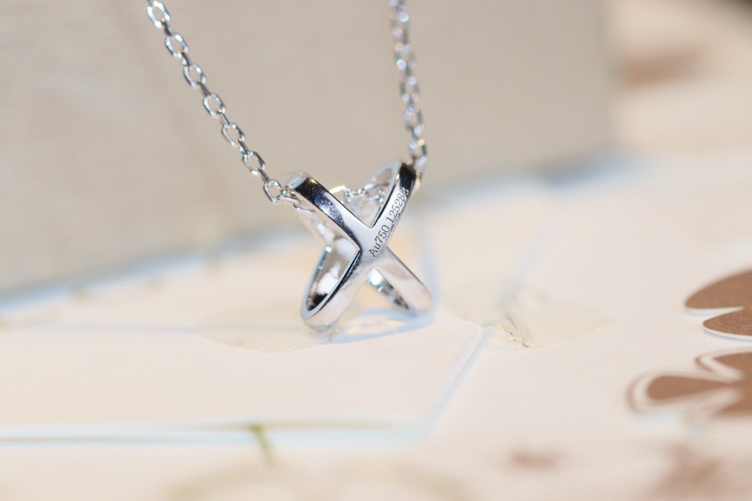[Lumi Jewellery]JEUX DE DIAMOND NECKLACE