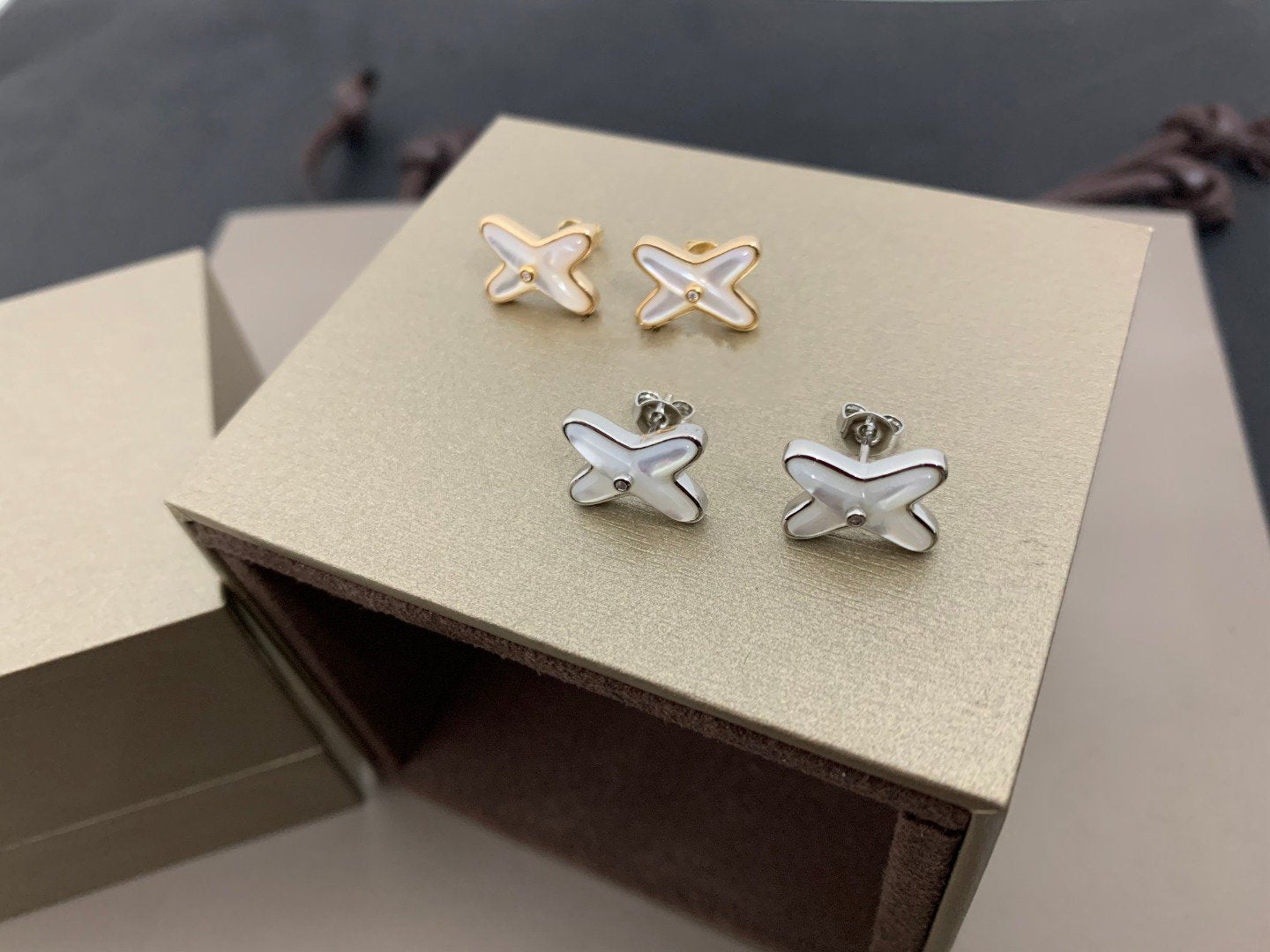 [Lumi Jewellery]JEUX DE WHITE MOP SILVER DIAMOND EARRINGS