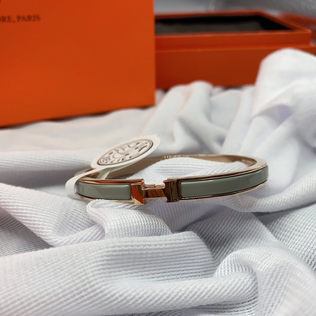 [Lumi Jewellery]CLASSIC HM CLIC GREEN 8MM ENAMEL BRACELET