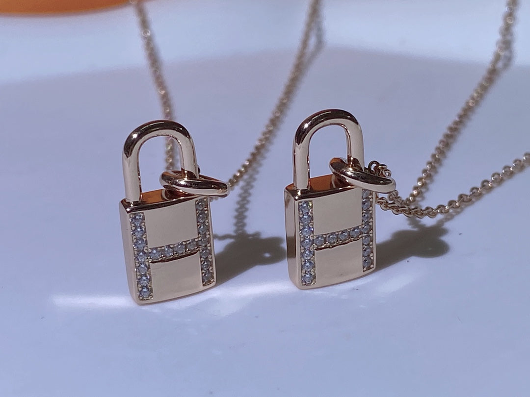 [Lumi Jewellery]HM ADVANCED NICHE LOCK HEAD NECKLACE DIAMONDS
