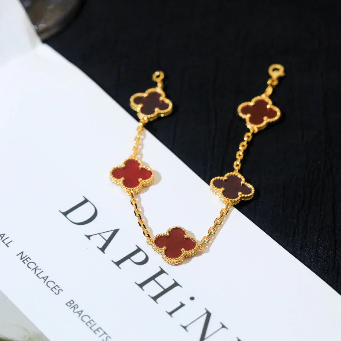 [Lumi Jewellery] CLOVER 5 MOTIF RED CORNELIAN BRACELET COLLECTION