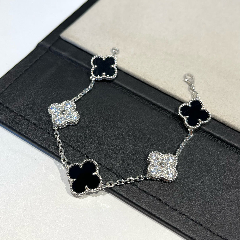 [Lumi Jewellery] CLOVER 5 MOTIF ONYXS BRACELET COLLECTION