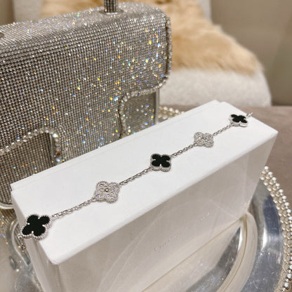 [Lumi Jewellery] CLOVER 5 MOTIF ONYXS BRACELET COLLECTION
