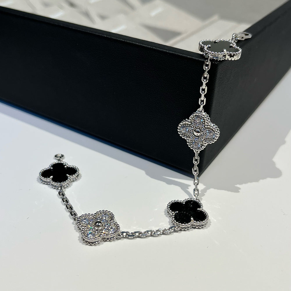 [Lumi Jewellery] CLOVER 5 MOTIF ONYXS BRACELET COLLECTION