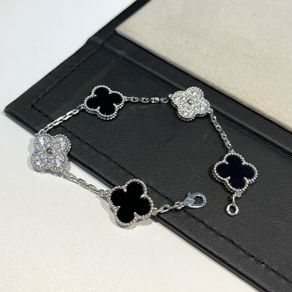 [Lumi Jewellery] CLOVER 5 MOTIF ONYXS BRACELET COLLECTION