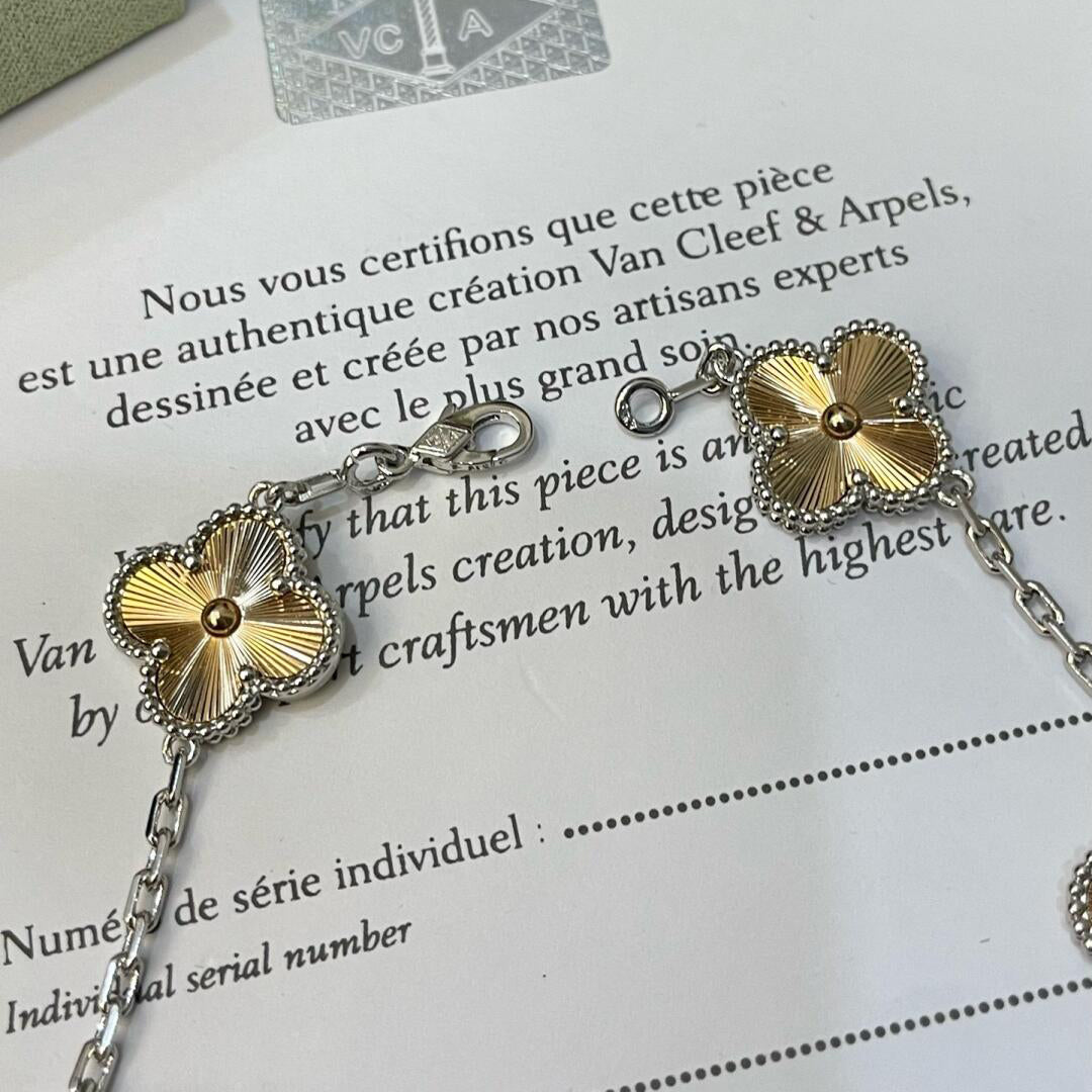 [Lumi Jewellery]CLOVER  5 MOTIFS  CHRISTMAS LIMITED EDITION BRACELET
