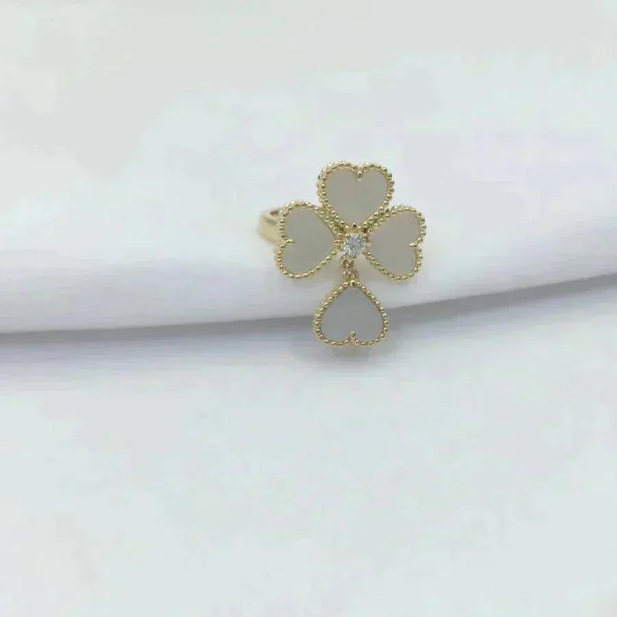 [Lumi Jewellery]SWEET CLOVER WHITE MOP RING