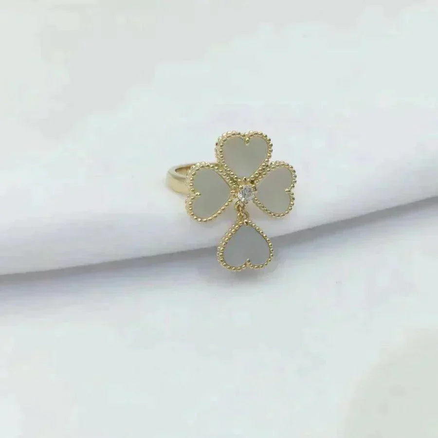 [Lumi Jewellery]SWEET CLOVER WHITE MOP RING