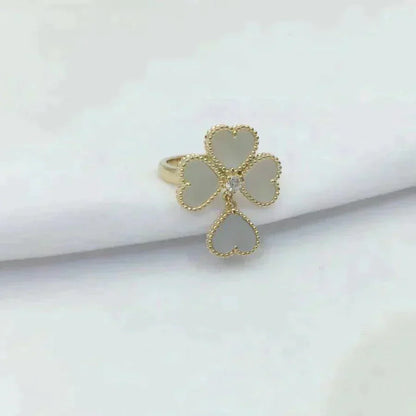 [Lumi Jewellery]SWEET CLOVER WHITE MOP RING