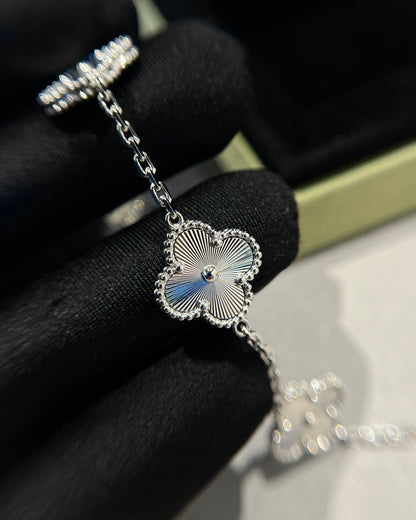 [Lumi Jewellery] CLOVER 5 MOTIF LASER BRACELET COLLECTION