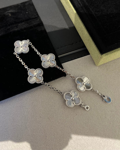 [Lumi Jewellery] CLOVER 5 MOTIF LASER BRACELET COLLECTION