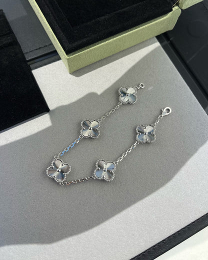 [Lumi Jewellery] CLOVER 5 MOTIF LASER BRACELET COLLECTION